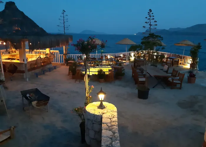 Aquarius Szálloda 3*